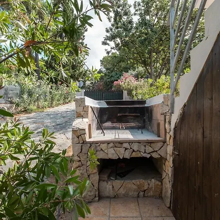 Casa Vinci - With Garden Near The Sea * Campu Longu